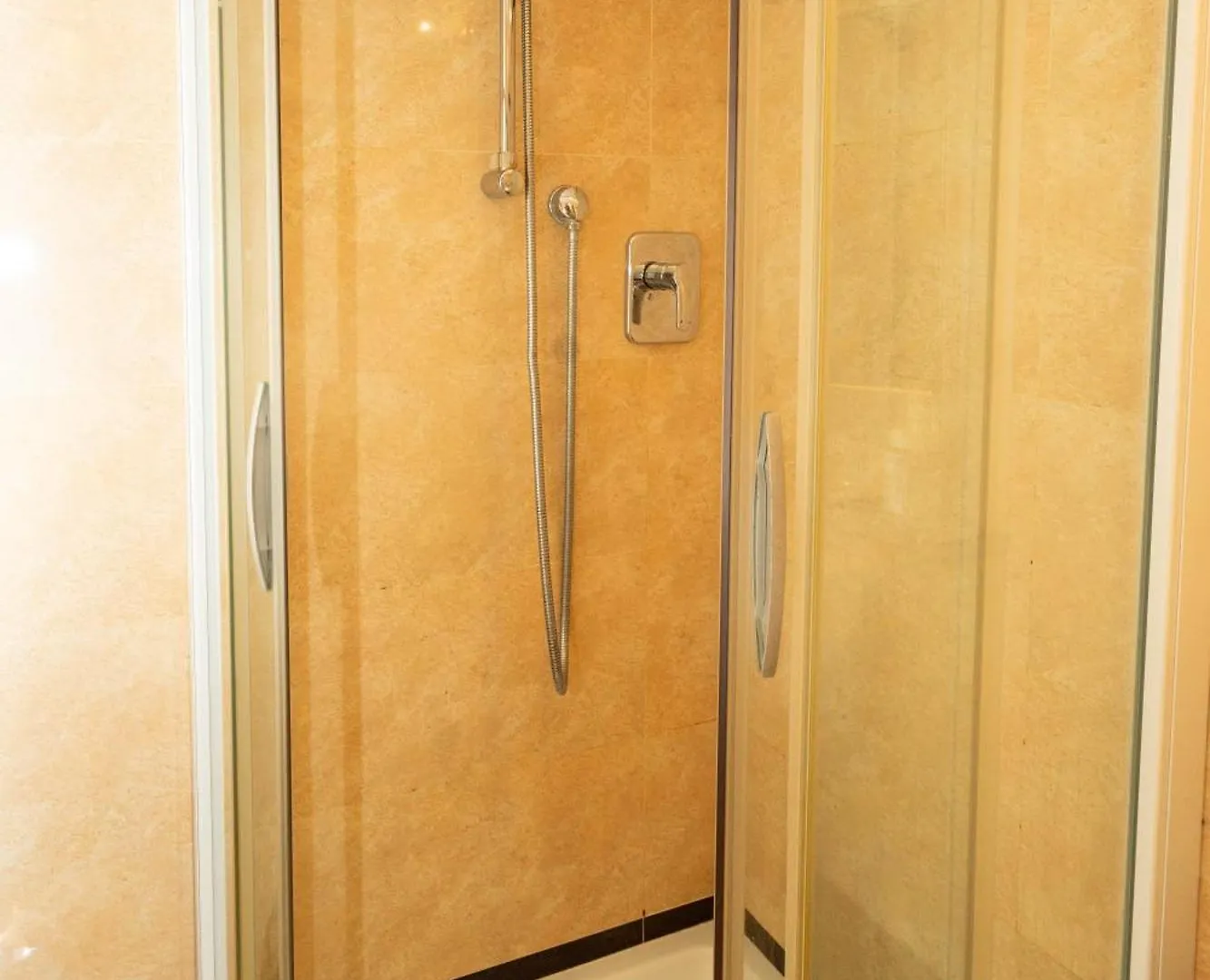 Menton Ville 5 Pers Parking Wifi Ac Apartment